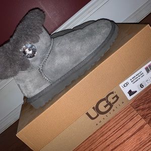Women’s bling ugg